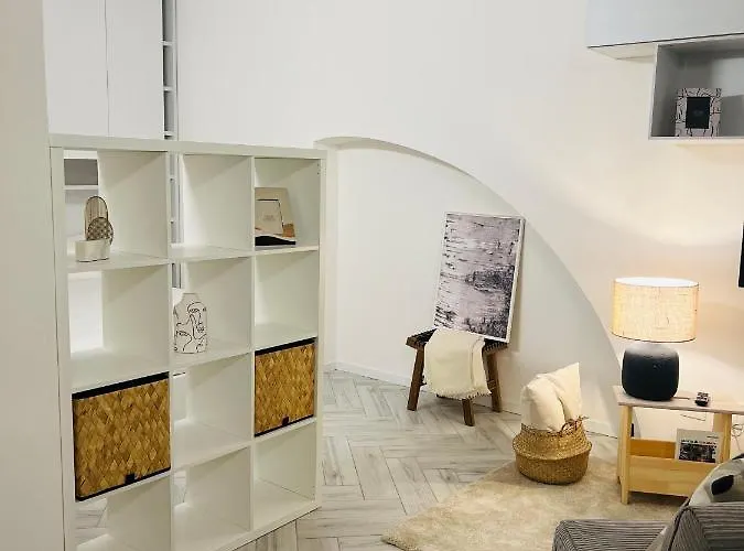 [ferrara Centro - Sabi Apt] *